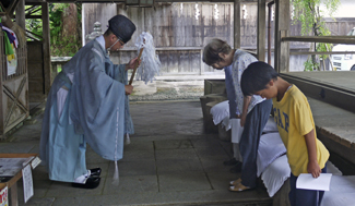 葉月の月次祭（８月２５日）を齋行しました。