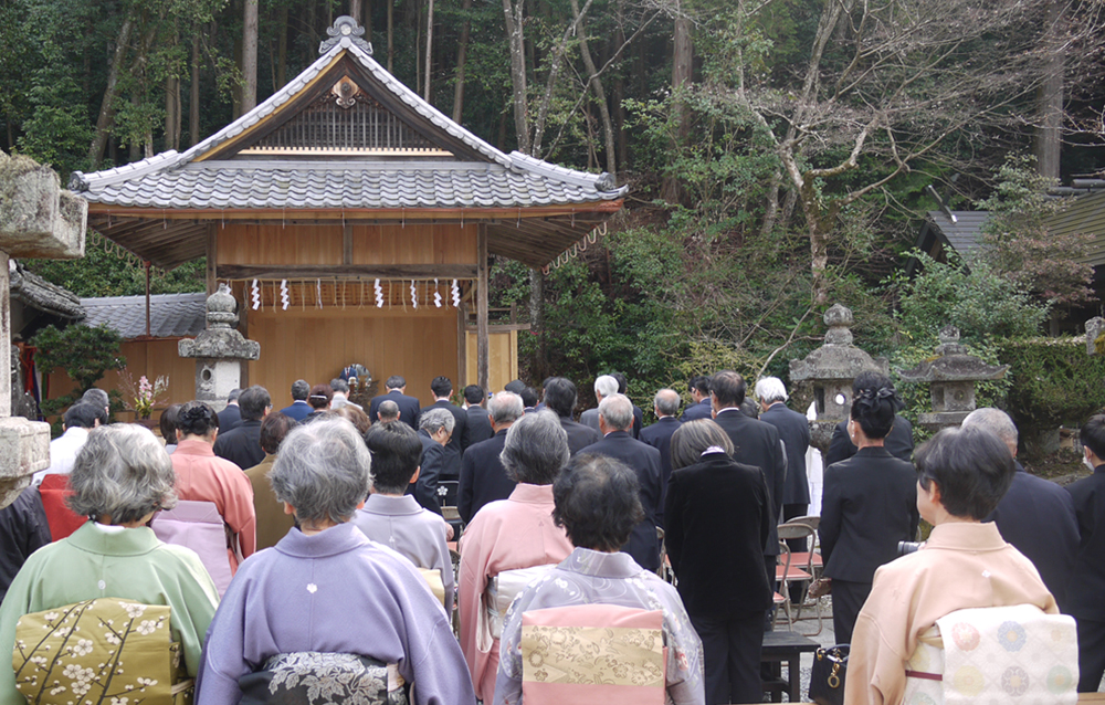  3月22日(日) 神楽殿竣工奉告祭を齋行しました。